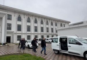 KOCAELİ (AA) – Kocaeli'nin Darıca ilçesinde bir kişiyi darbederek telefonunu