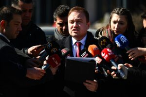 ANKARA (AA) – Eski Hatay Büyükşehir Belediye Başkanı Lütfü Savaş,