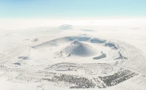 KONYA (AA) – Konya'nın Karapınar ilçesinde, jeolojik miras niteliğindeki Meke