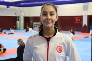 KIRKLARELİ (AA) – UFUK ERTOP – Türkiye Gençler Tekvando Şampiyonası'nda