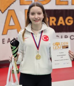 ANKARA (AA) – Milli yıldız eskrimciler, Bulgaristan ve Çekya'da düzenlenen