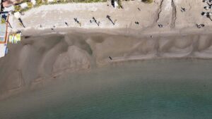 MUĞLA (AA) – Muğla'nın Ula ilçesindeki Akyaka sahilinde deniz suyu