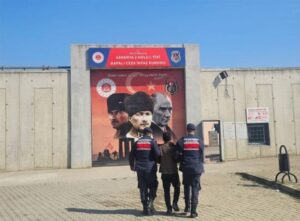 SAKARYA (AA) – Sakarya'nın Karasu ilçesinde 17 suçtan 52 yıl