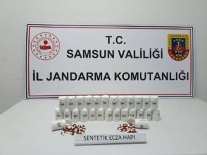 SAMSUN (AA) – Samsun'un Atakum ilçesinde düzenlenen uyuşturucu operasyonunda 2