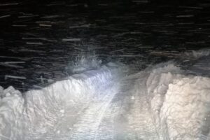 SAMSUN (AA) – Samsun'un Yakakent ilçesinde yüksek kesimlerde kar kalınlığı