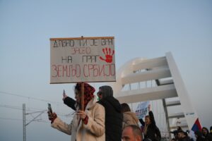 NOVİ SAD (AA) – Sırbistan'ın başkenti Belgrad'dan yürüyerek yola çıkan