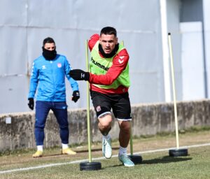 SİVAS (AA) – Trendyol Süper Lig'in 25. haftasında yarın evinde