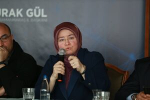 - "Tüm Kahramanmaraş'ta 73 bin civarında kalıcı konut, köy evleri