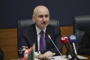 TBMM (AA) – TBMM Bayındırlık, İmar, Ulaştırma ve Turizm Komisyonu