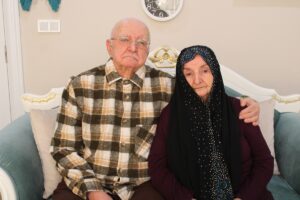 - Mehmet ve Neriman Kanburoğlu çifti, eşlerin birbirine daha çok