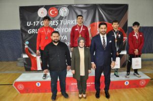 KÜTAHYA (AA) – Türkiye Güreş Federasyonu (TFG) Başkanı Taha Akgül,