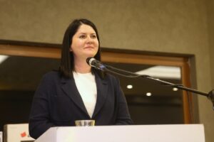 EDİRNE (AA) – Edirne Valisi Yunus Sezer ile Belediye Başkanı