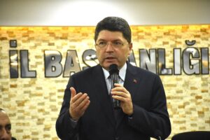 VAN (AA) – Adalet Bakanı Yılmaz Tunç, "Eğer terör örgütü