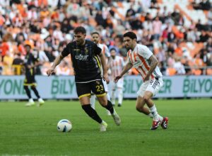 - Adanaspor: 0 - Uğur Okulları İstanbulspor: 2