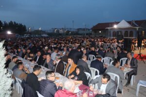 - "Son günlerde kendi başarısızlıklarını siyaseten izah edemeyen başta CHP