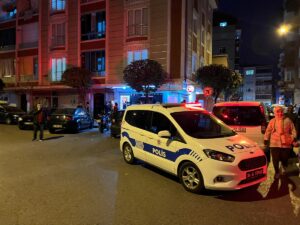 İSTANBUL (AA) – Bağcılar'da silahlı saldırıya uğrayan 1 kişi öldü,