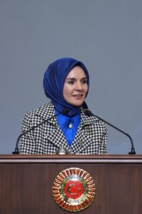 TBMM (AA) – Aile ve Sosyal Hizmetler Bakanı Mahinur Özdemir