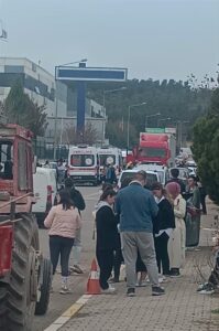 BALIKESİR (AA) – Balıkesir'in Altıeylül ilçesindeki bir fabrikadan sızan amonyak
