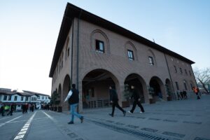 ANKARA (AA) – Başkentte çok sayıda kişi, Ramazan Bayramı namazını