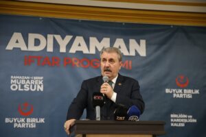 - "(PKK'ya silah bırakma çağrısı) Kandil ve KCK ne dedi;