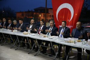 ESKİŞEHİR (AA) – BBP Genel Başkanı Mustafa Destici, bazı kentlerde