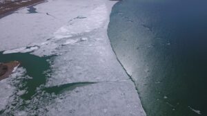 BİTLİS (AA) – Bitlis'in Ahlat ilçesinde kışın yüzeyi donan Nazik