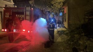 BURDUR (AA) – Burdur'da müstakil evde çıkan yangın, itfaiye ekiplerince