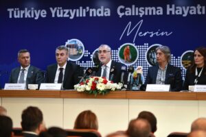 MERSİN (AA) – Çalışma ve Sosyal Güvenlik Bakanı Vedat Işıkhan,