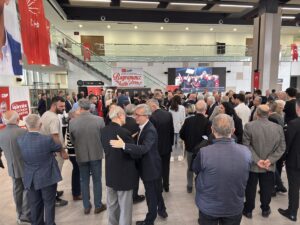 BALIKESİR (AA) – CHP Genel Başkan Yardımcısı Ensar Aytekin, Balıkesir'de