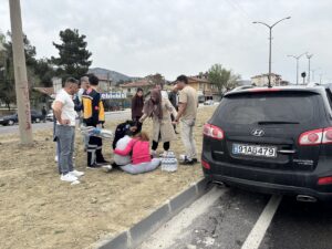 ÇORUM (AA) – Çorum'un Osmancık ilçesinde, 4 aracın karıştığı zincirleme