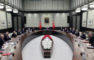 ANKARA (AA) – Cumhurbaşkanlığı Kabinesi, Cumhurbaşkanı Recep Tayyip Erdoğan başkanlığında