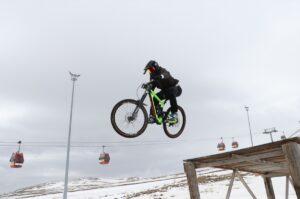 KAYSERİ (AA) – ERGÜN HAKTANIYAN – Kayseri'deki downhill (yokuş aşağı