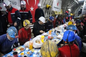 - "Vatan sevgisi sadece sınırda nöbet tutmakla ya da belli