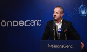 İSTANBUL (AA) – Finans dünyasının temsilcileri, ÖNDER İmam Hatipliler Derneği'nin