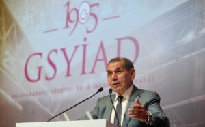 İSTANBUL (AA) – Galatasaray Kulübü Başkanı Dursun Özbek, Trendyol Süper