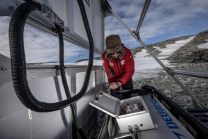 - "Ulusal Kutup Bilim Stratejimizin öncelikli alanlarından biri olan 'Uzaya
