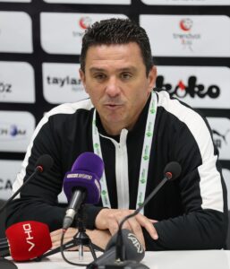 IĞDIR (AA) – Alagöz Holding Iğdır FK Teknik Direktörü Çağdaş