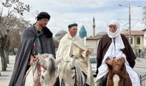 KONYA (AA) – İspanya'dan yola çıkarak hac ibadetini yerine getirebilmek