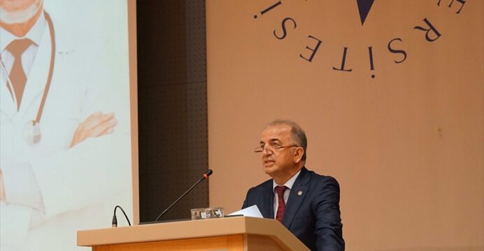 İstanbul Atlas Üniversitesi, Tıp Bayramı'nı kutladı