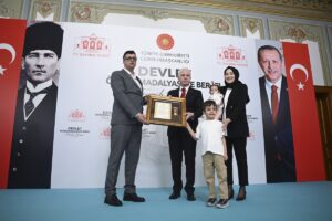 İSTANBUL (AA) – İstanbul'da 22 şehit ailesi ile 20 gaziye,