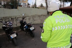 KARABÜK (AA) – Karabük'ün Safranbolu ilçesinde trafik güvenliğini tehlikeye düşüren