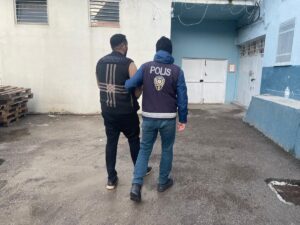 KASTAMONU (AA) – Kastamonu'nun Tosya ilçesinde hırsızlık suçundan aranan hükümlü