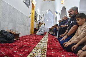 KERKÜK (AA) – Irak'ın Kerkük kentinde Müslümanlar, Kadir Gecesi'nde camileri