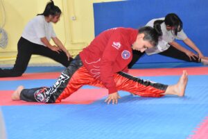 VAN (AA) – NEVZAT UMUT UZEL – Fazla kilolarından kurtulmak