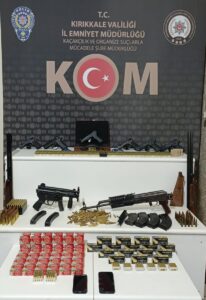 KIRIKKALE (AA) – Kırıkkale'de yasa dışı silah ticaretine yönelik operasyonda