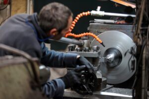 BURSA (AA) – MUSTAFA YILMAZ – Bursa'da küçük bir sermayeyle,