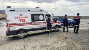 KÜTAHYA (AA) – Kütahya'da eşi ile bir kişiyi av tüfeğiyle