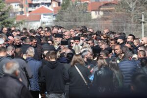 KOÇANİ (AA) – Kuzey Makedonya'nın doğusundaki Koçani'de gece kulübünde çıkan