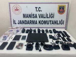 MANİSA (AA) – Manisa'da kendisini Milli İstihbarat Teşkilatı (MİT) mensubu