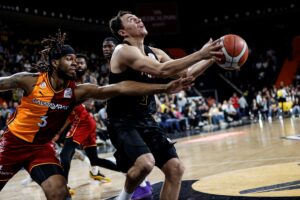 - Mersin Spor: 89 - Galatasaray: 73